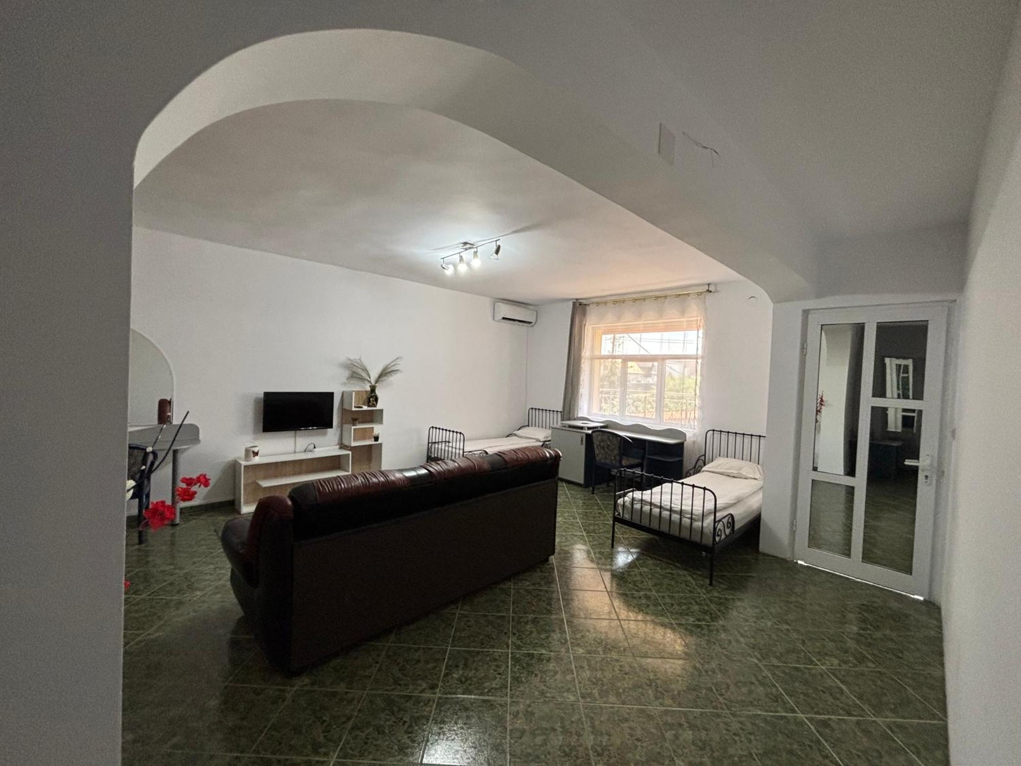 Hypnotic Villa Piteşti Extérieur photo